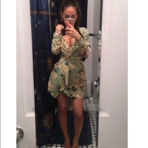 Floral Long Sleeve V Neck Dress